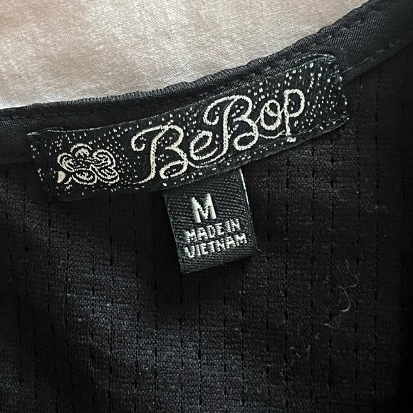 Short Black dress - Picture 3 of 3